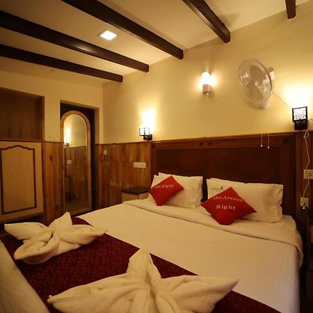 Pine Borough Inn Kodaikanal Eksteriør bilde
