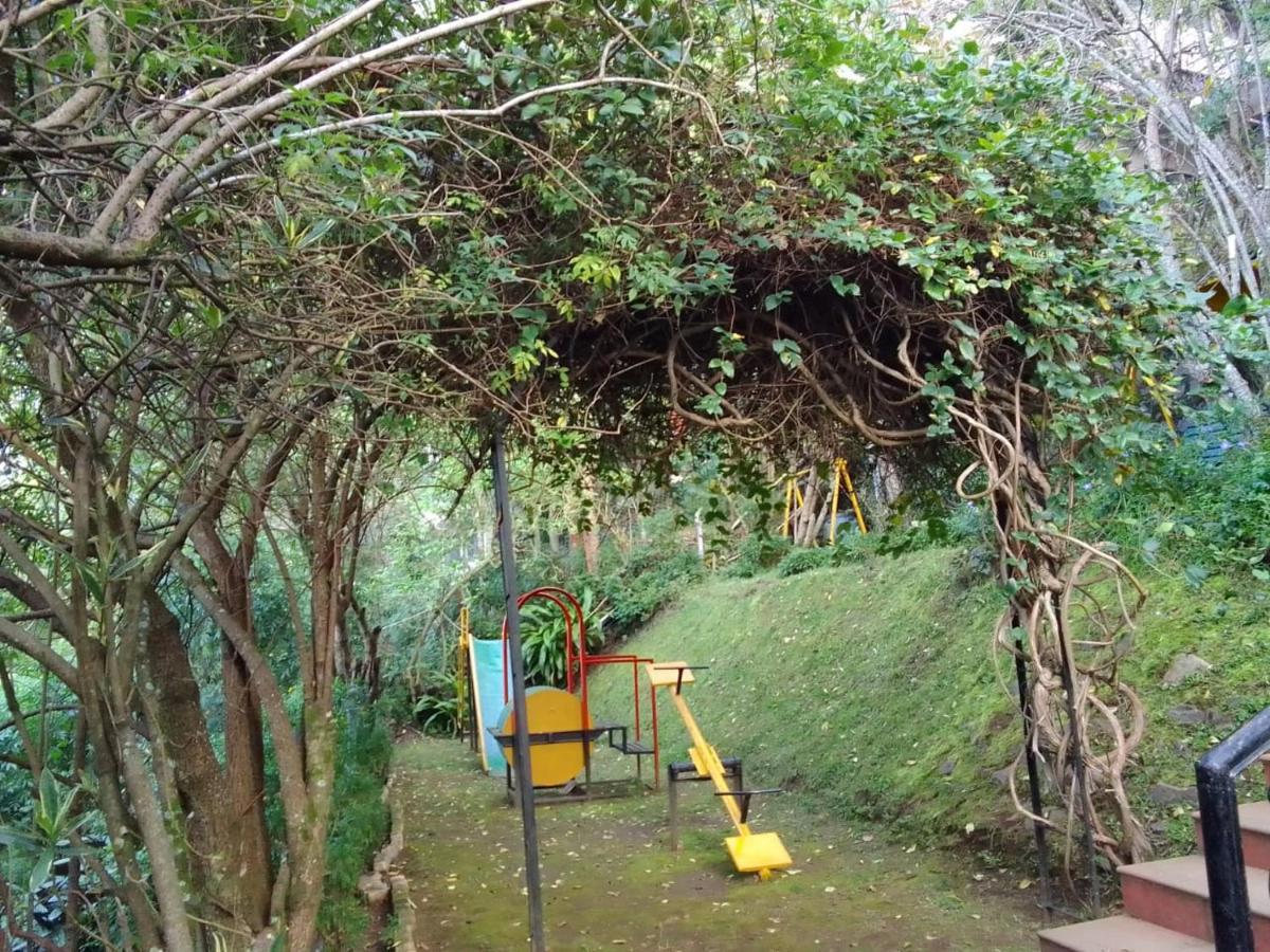 Pine Borough Inn Kodaikanal Eksteriør bilde