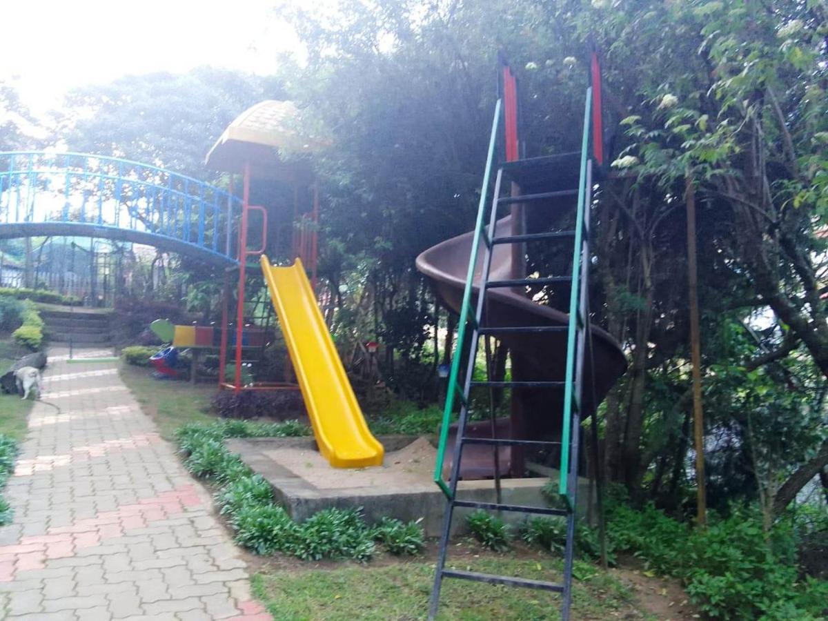 Pine Borough Inn Kodaikanal Eksteriør bilde