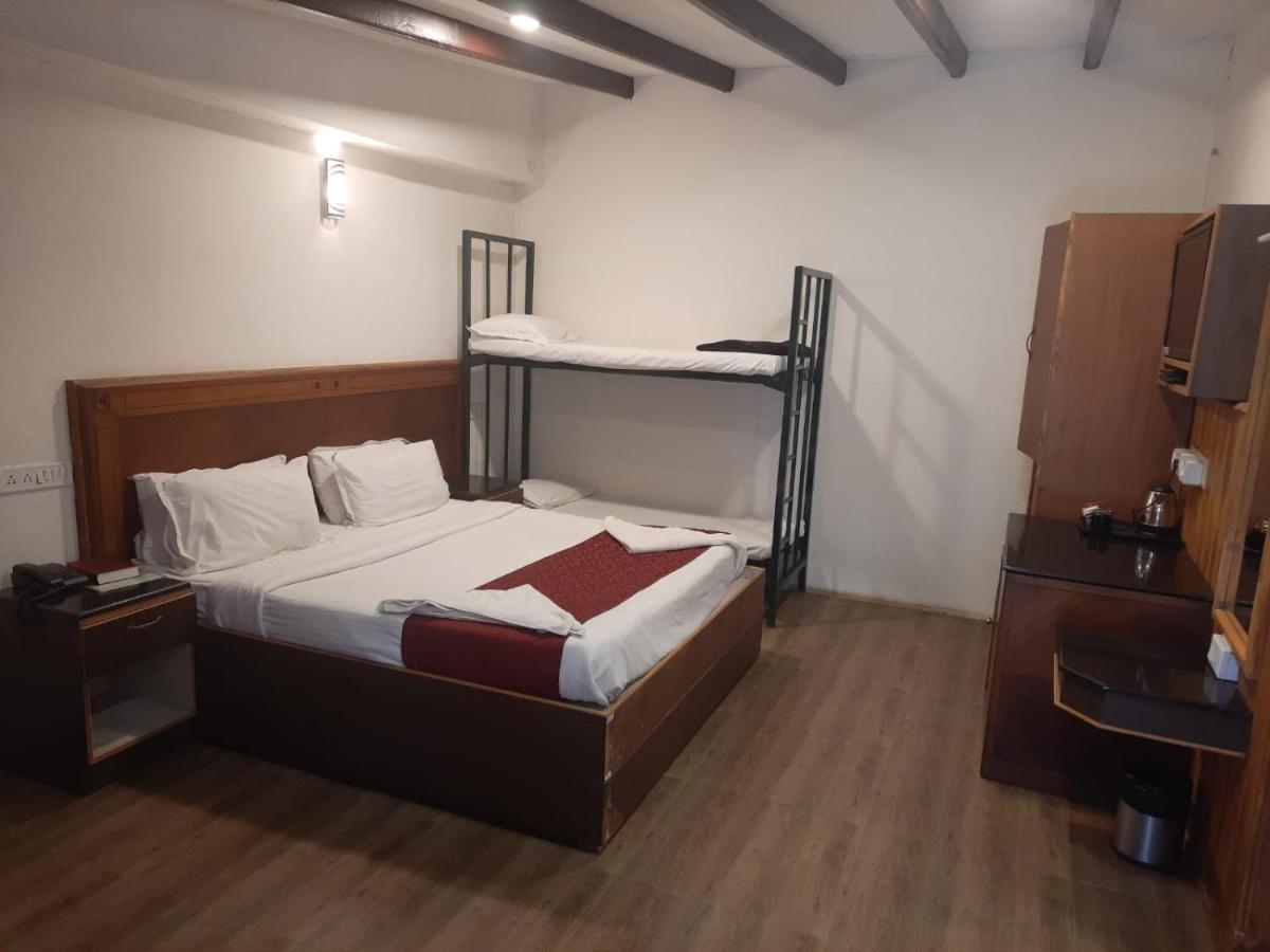 Pine Borough Inn Kodaikanal Eksteriør bilde