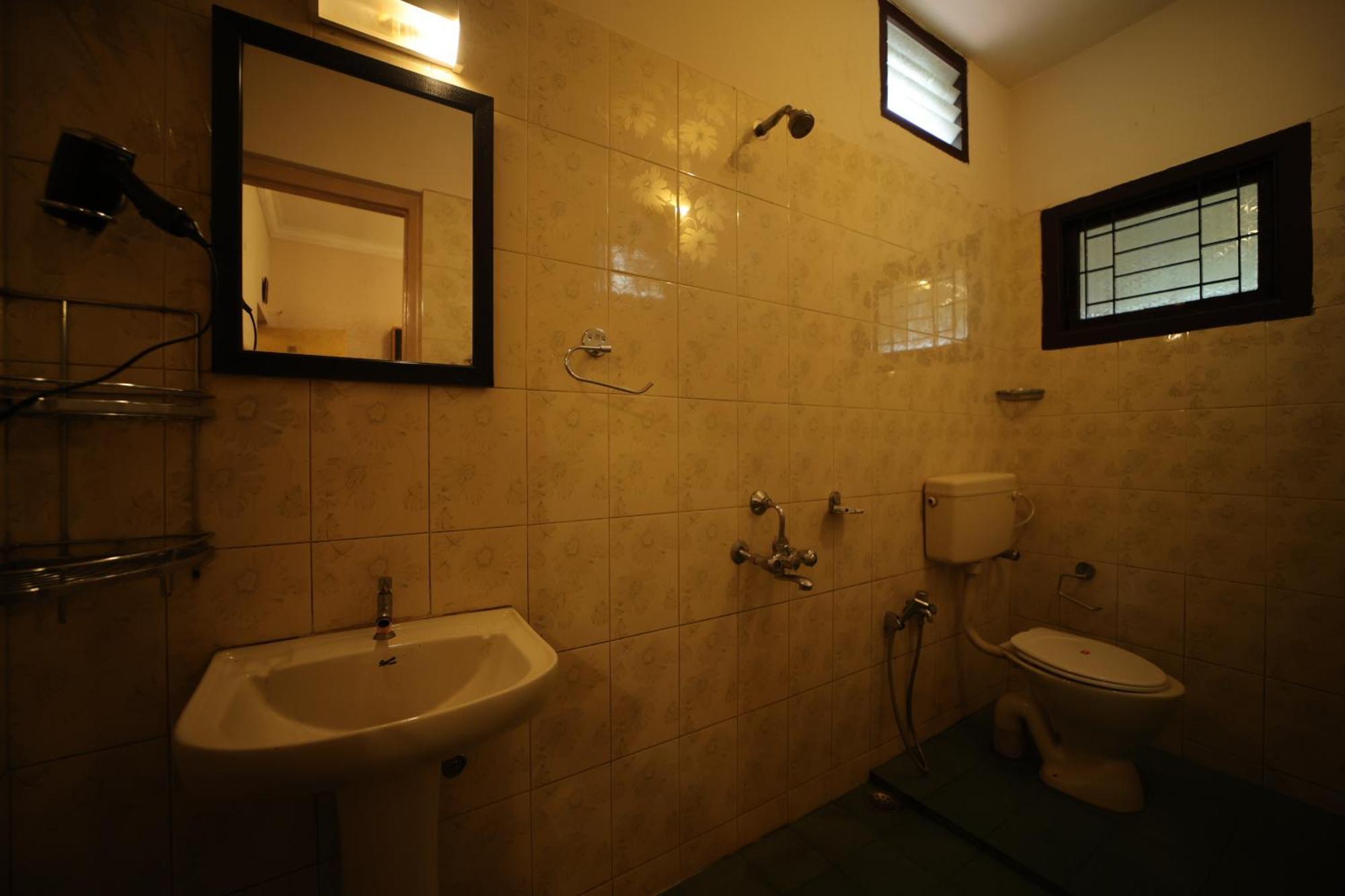 Pine Borough Inn Kodaikanal Eksteriør bilde