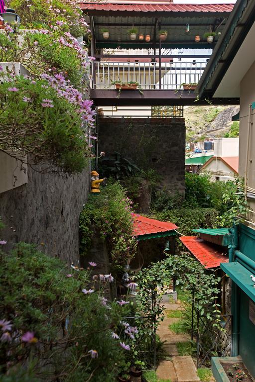 Pine Borough Inn Kodaikanal Eksteriør bilde